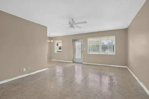 111 Sheffield E West Palm Beach FL 33417