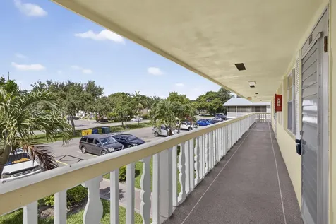 111 Sheffield E West Palm Beach FL 33417