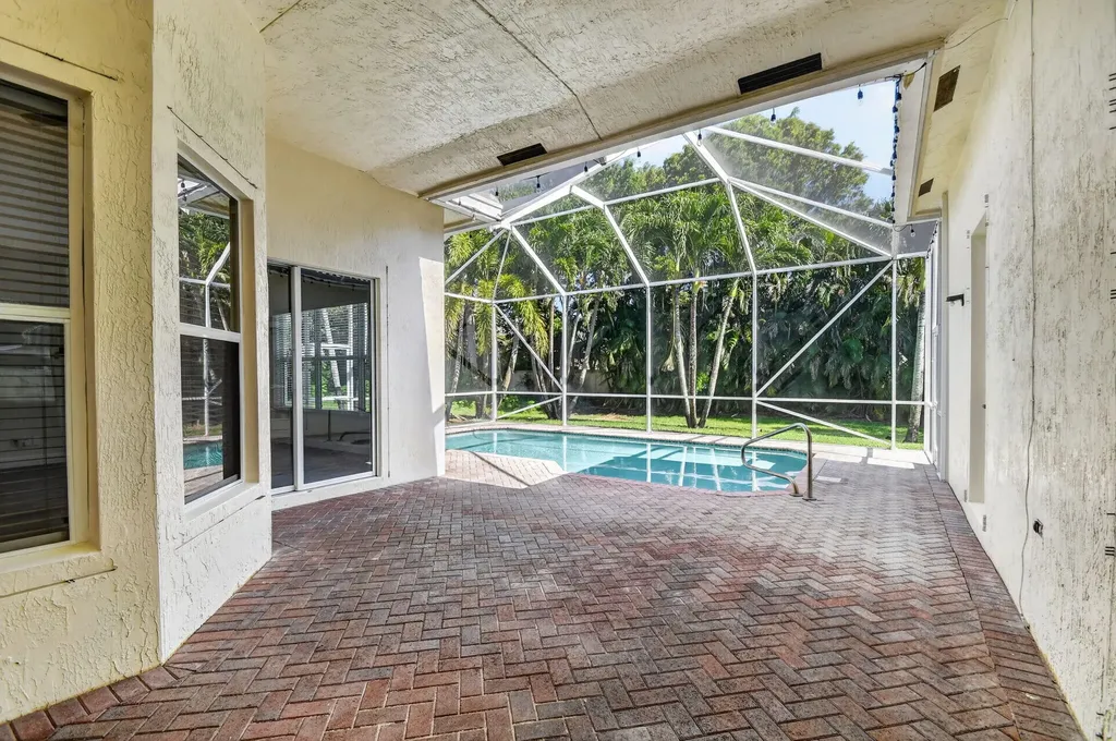 10803 Paso Fino Drive Lake Worth FL 33449