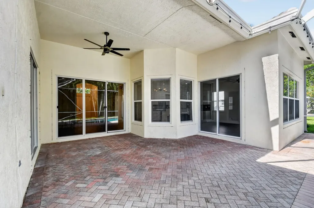 10803 Paso Fino Drive Lake Worth FL 33449