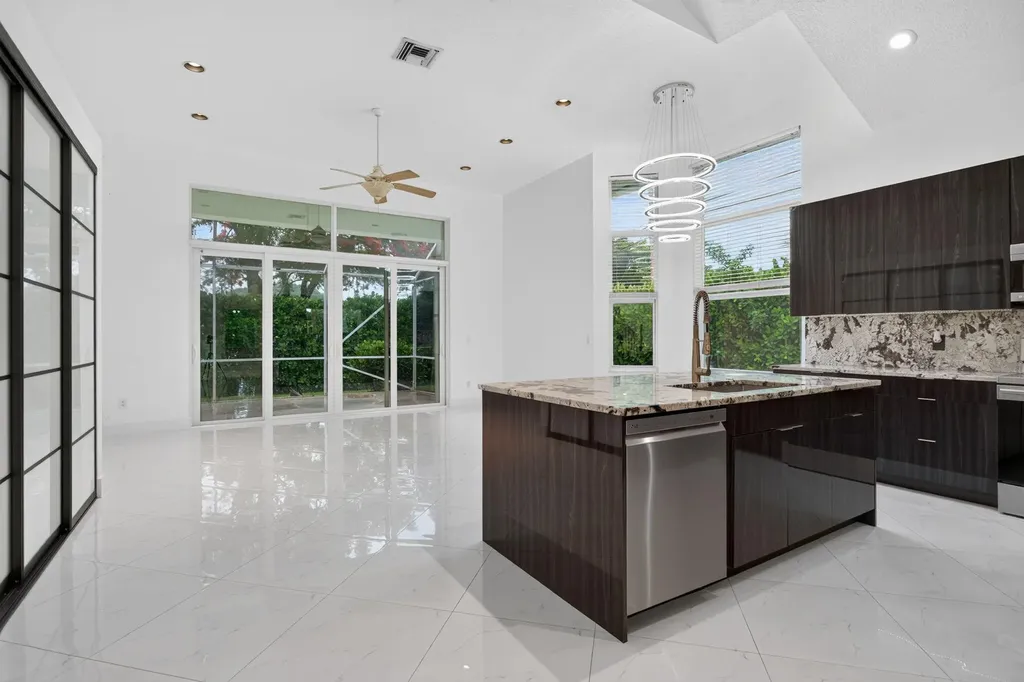7087 NW 78th Place Parkland FL 33067