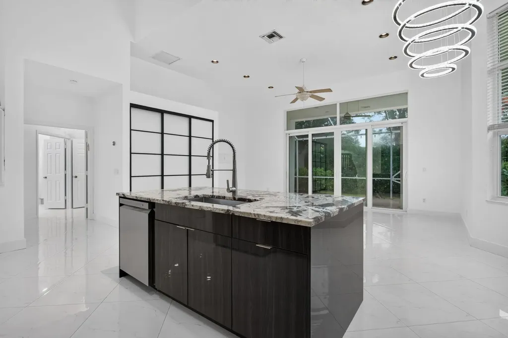 7087 NW 78th Place Parkland FL 33067