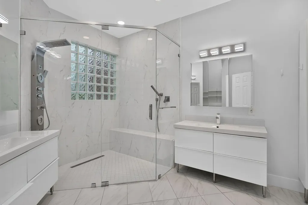 7087 NW 78th Place Parkland FL 33067