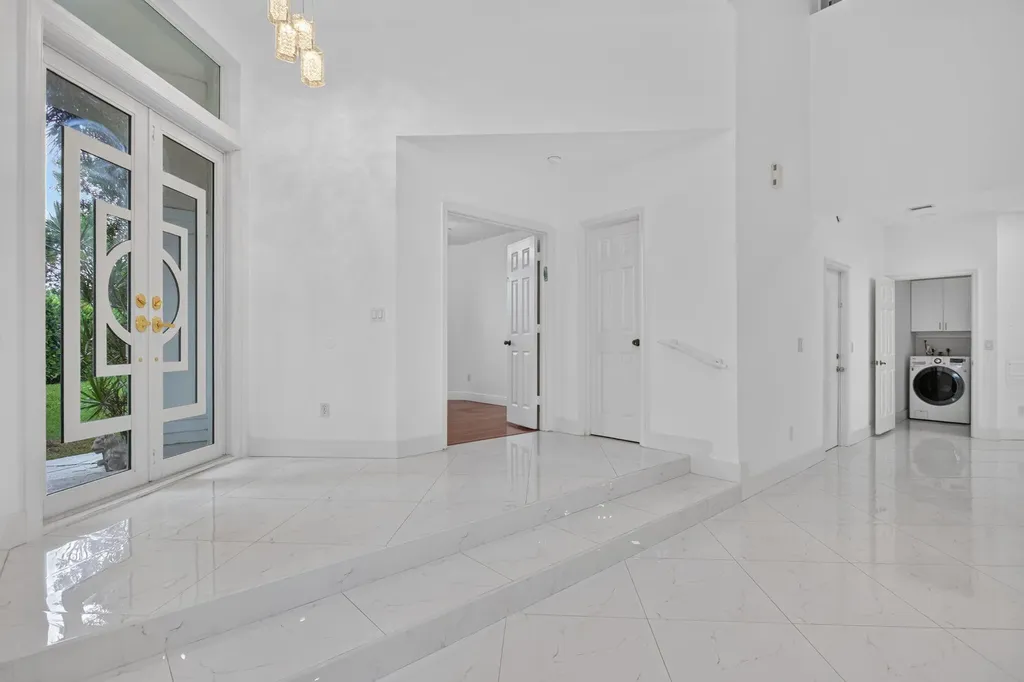 7087 NW 78th Place Parkland FL 33067