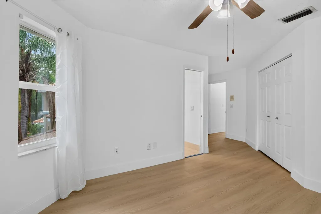 7087 NW 78th Place Parkland FL 33067