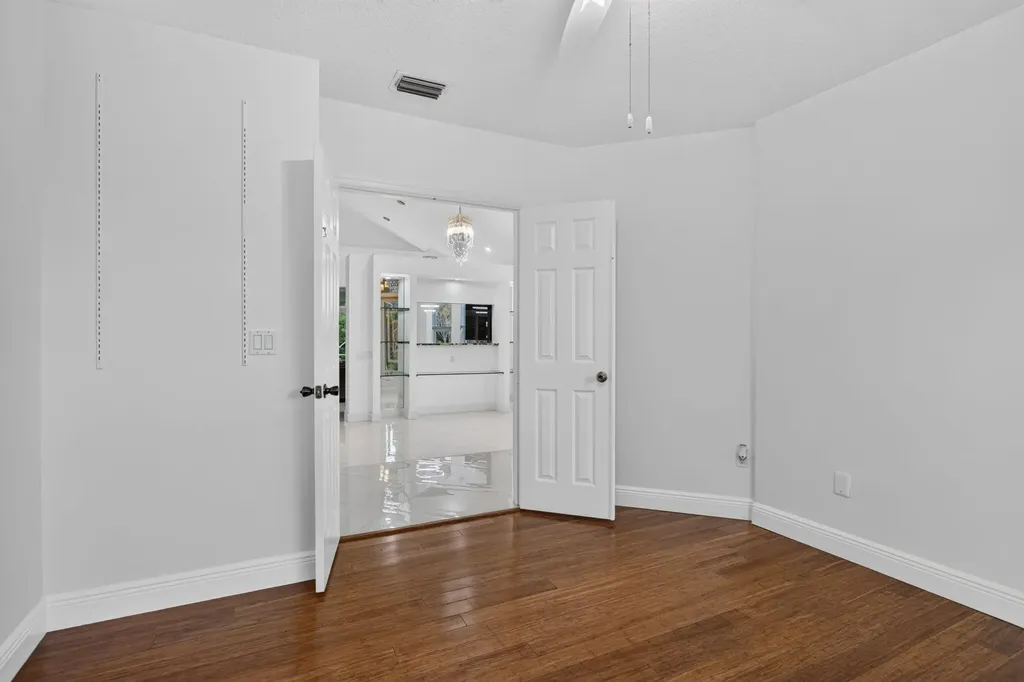 7087 NW 78th Place Parkland FL 33067