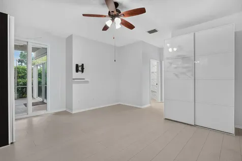 7087 NW 78th Place Parkland FL 33067
