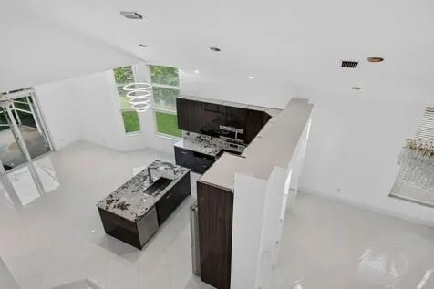 7087 NW 78th Place Parkland FL 33067