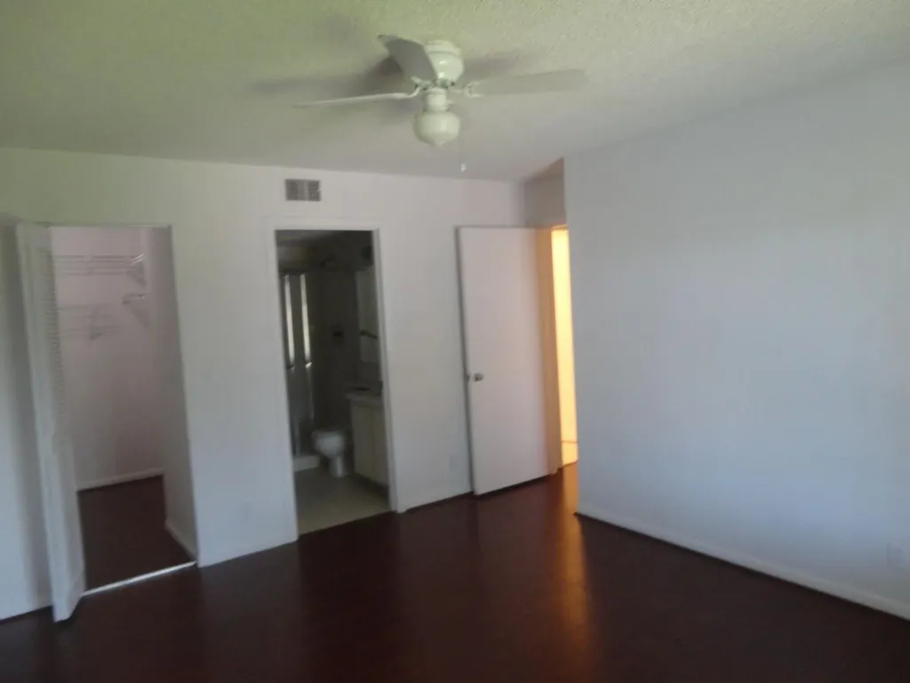 714 Sunny Pine Way Greenacres FL 33415