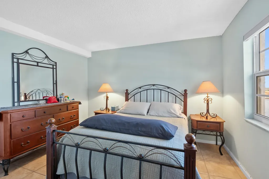 200 S Birch Road Fort Lauderdale FL 33316