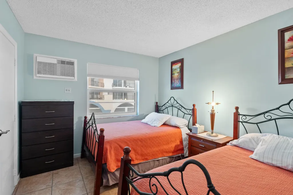 200 S Birch Road Fort Lauderdale FL 33316