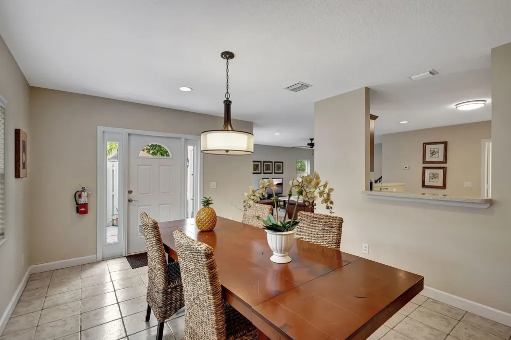 13792 Yarmouth Drive Wellington FL 33414