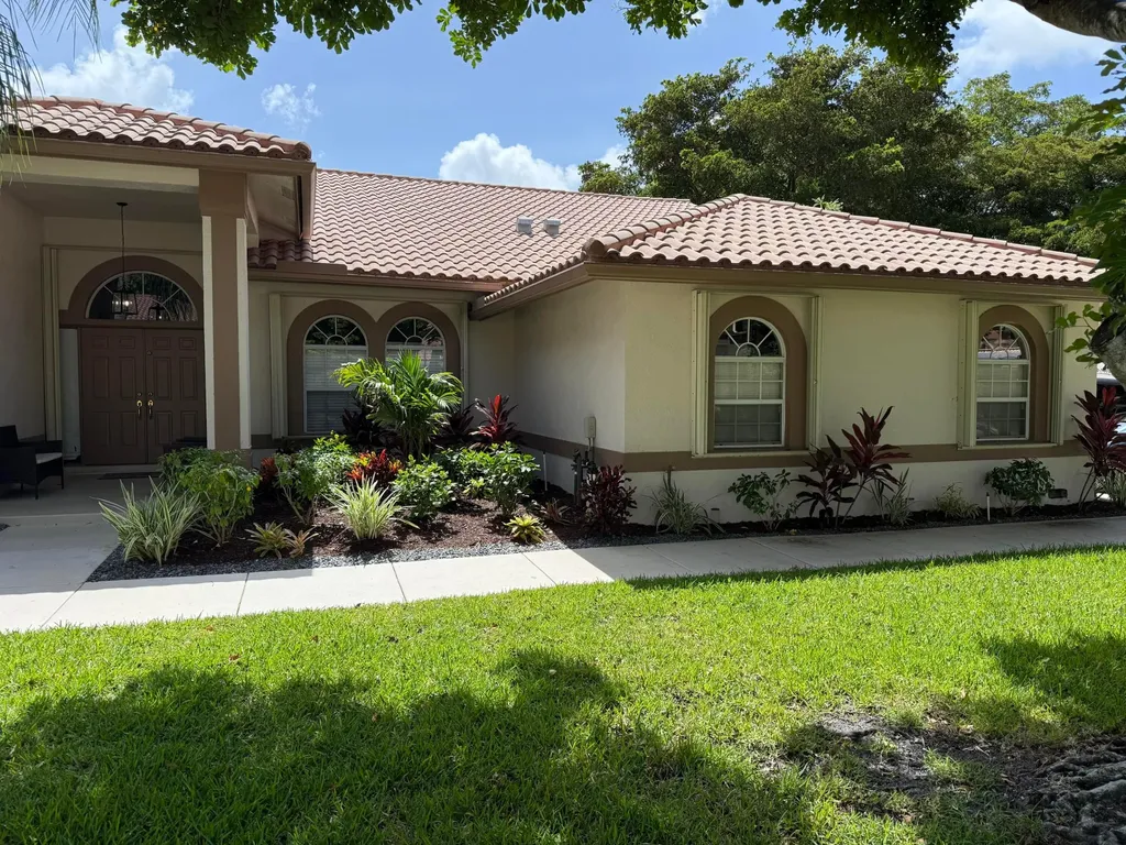 4863 Chardonnay Drive Coral Springs FL 33067