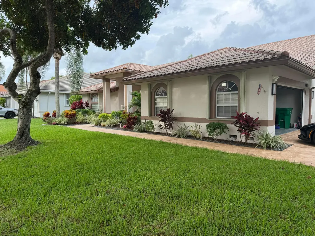 4863 Chardonnay Drive Coral Springs FL 33067
