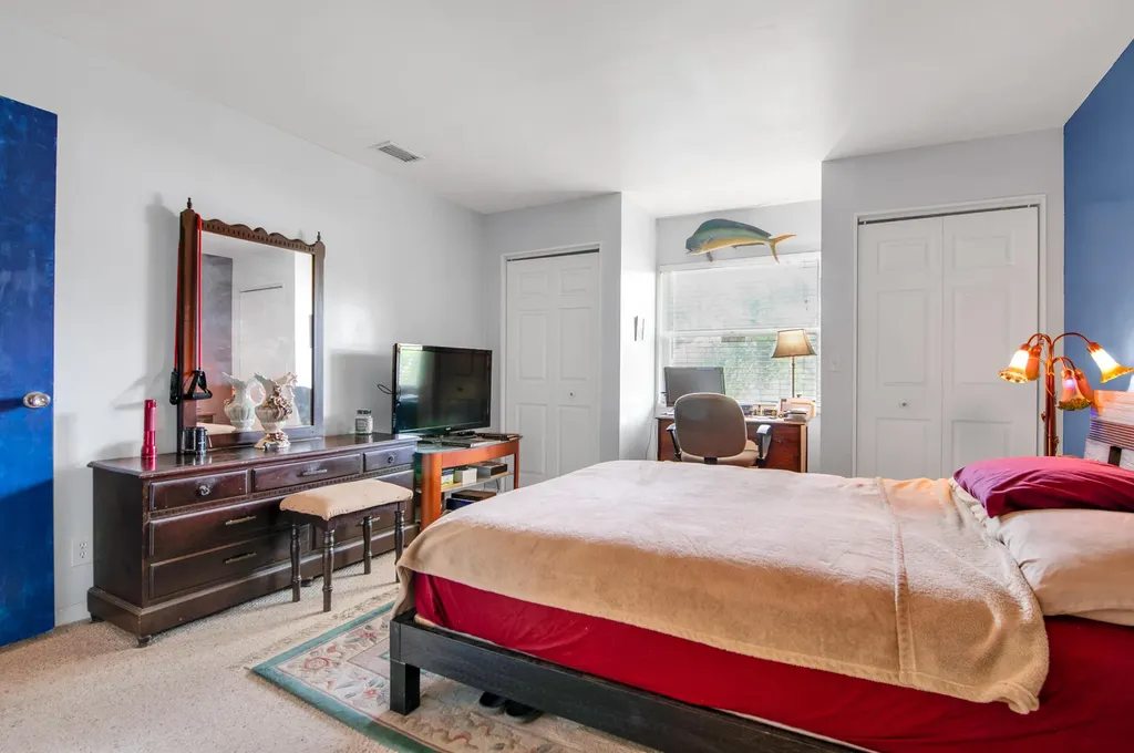 8932 Warwick Drive Boca Raton FL 33433