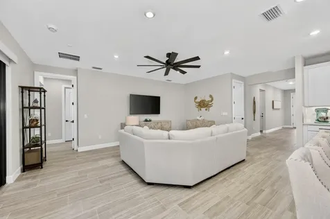 3862 White Alder Way Vero Beach FL 32967