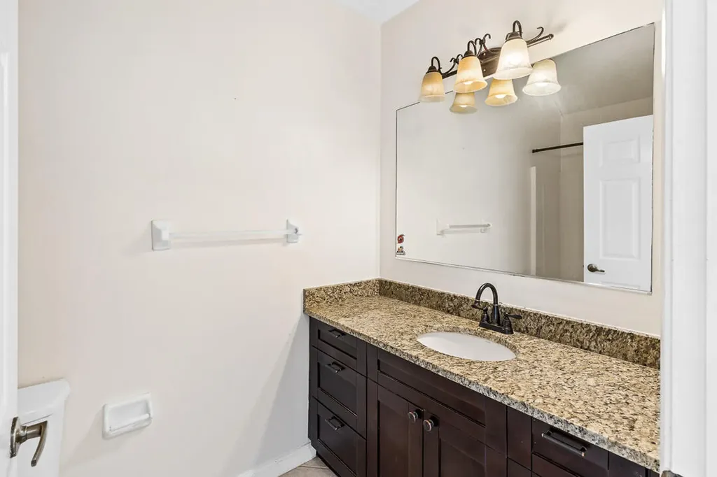 2127 SE Wild Meadow Circle Port St Lucie FL 34952