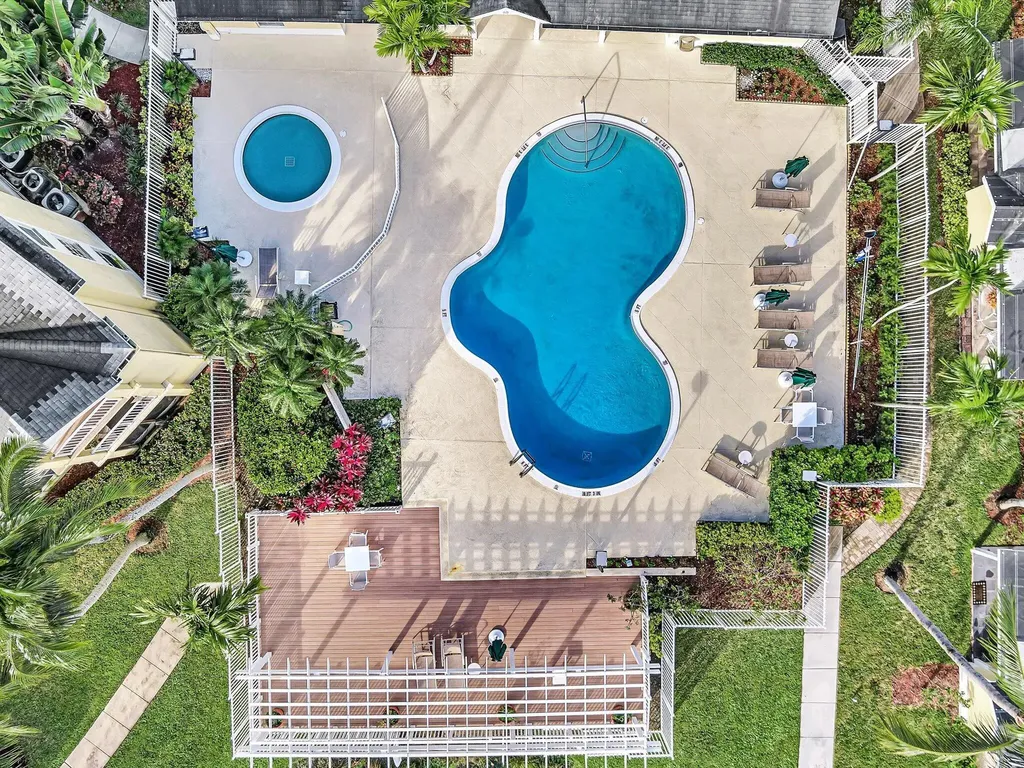 6284 La Costa Drive Boca Raton FL 33433
