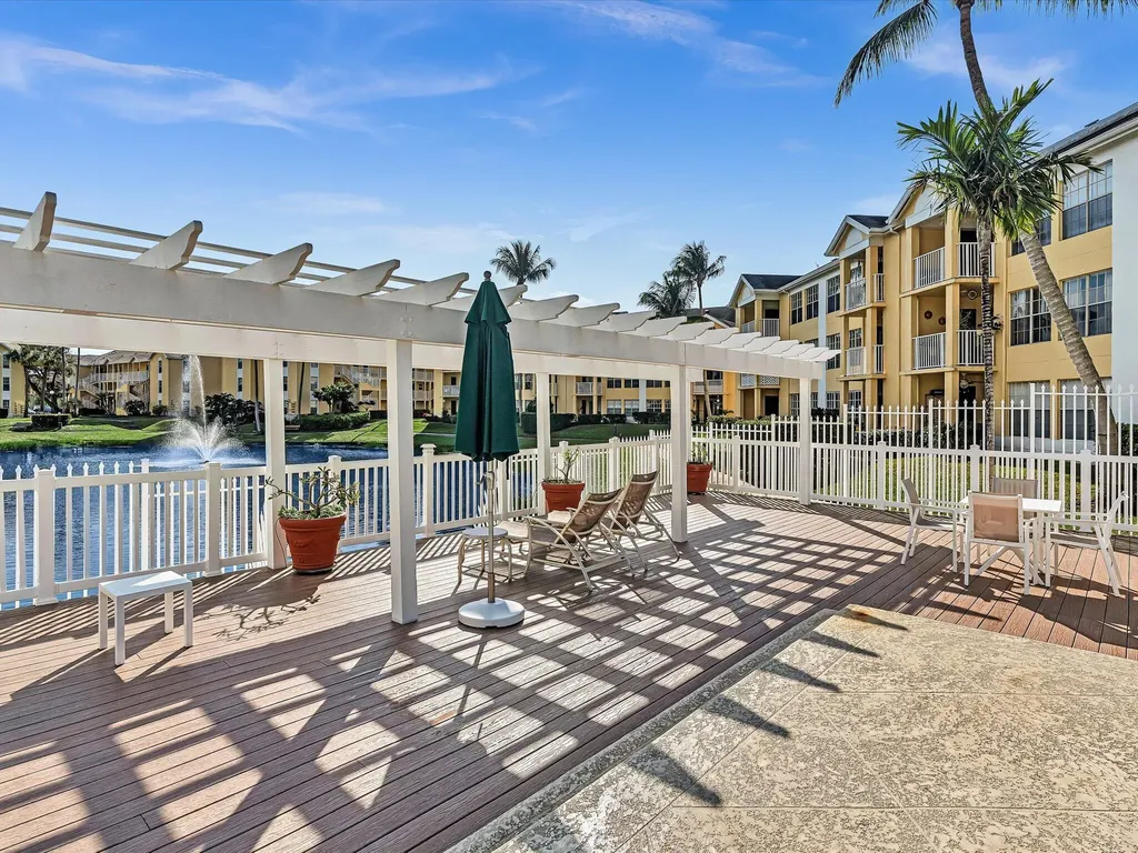 6284 La Costa Drive Boca Raton FL 33433