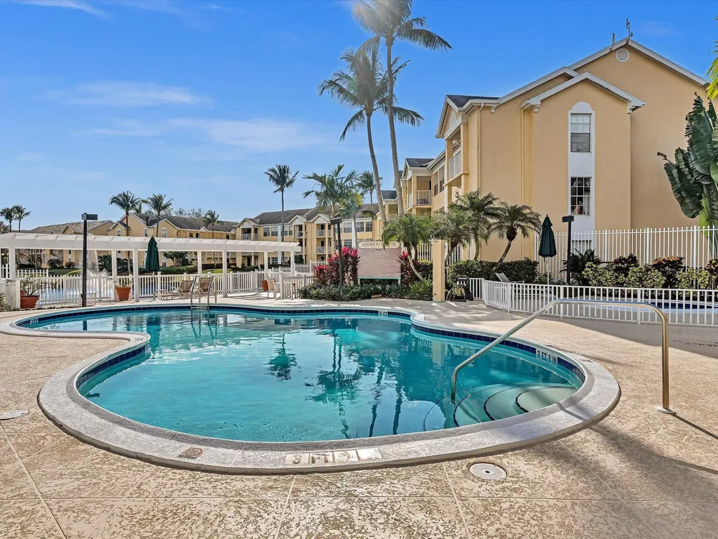 6284 La Costa Drive Boca Raton FL 33433