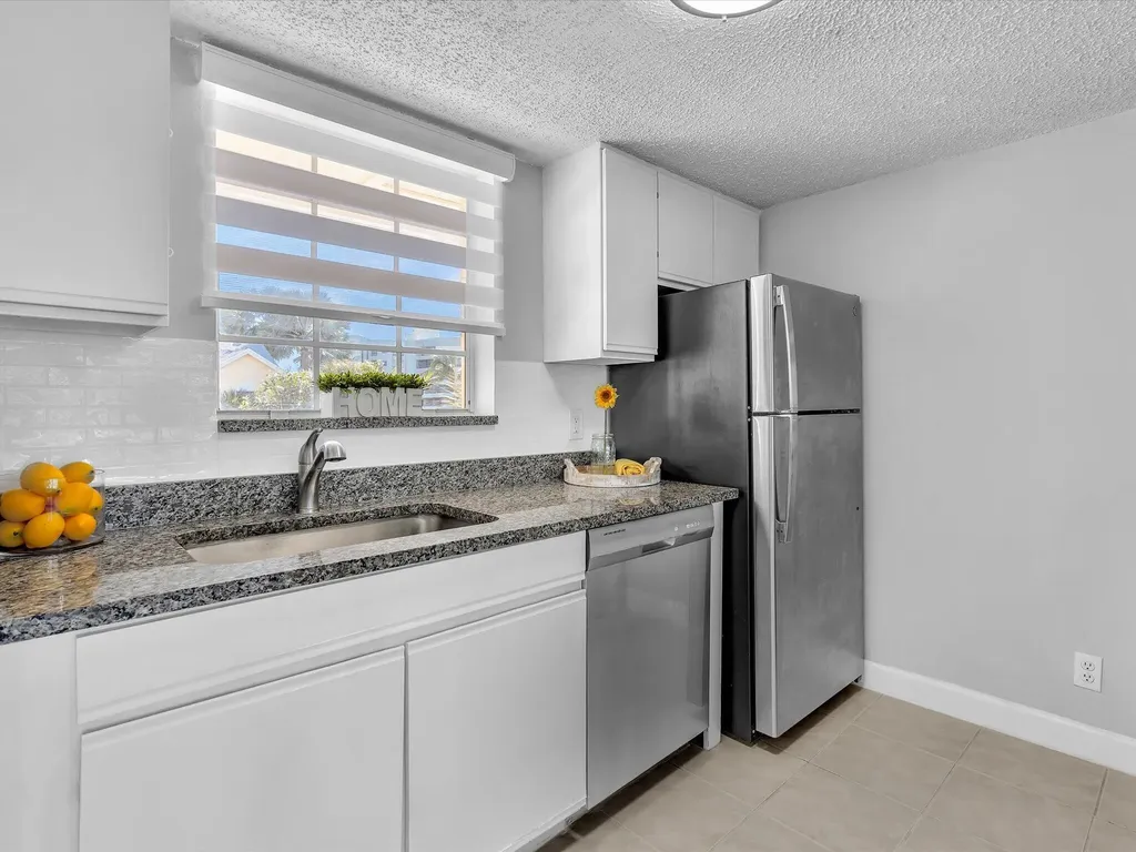 6284 La Costa Drive Boca Raton FL 33433