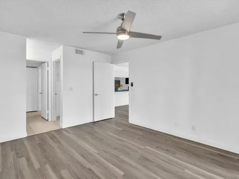 6284 La Costa Drive Boca Raton FL 33433