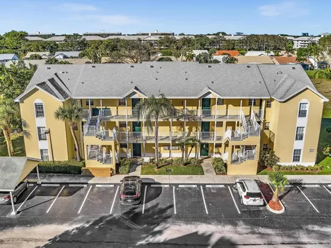 6284 La Costa Drive Boca Raton FL 33433