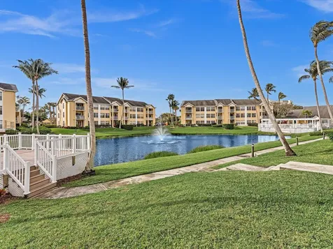 6284 La Costa Drive Boca Raton FL 33433