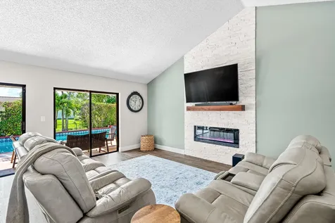 1912 NW 77th Avenue Margate FL 33063