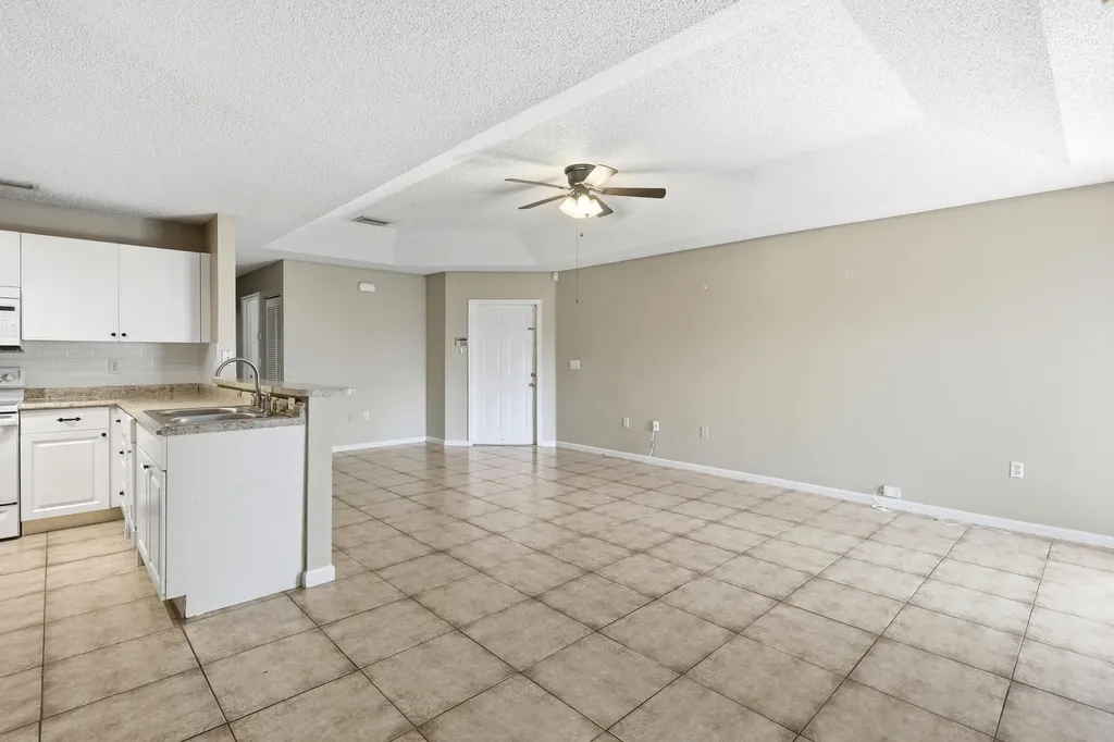 9312 NW 54th Street Sunrise FL 33351