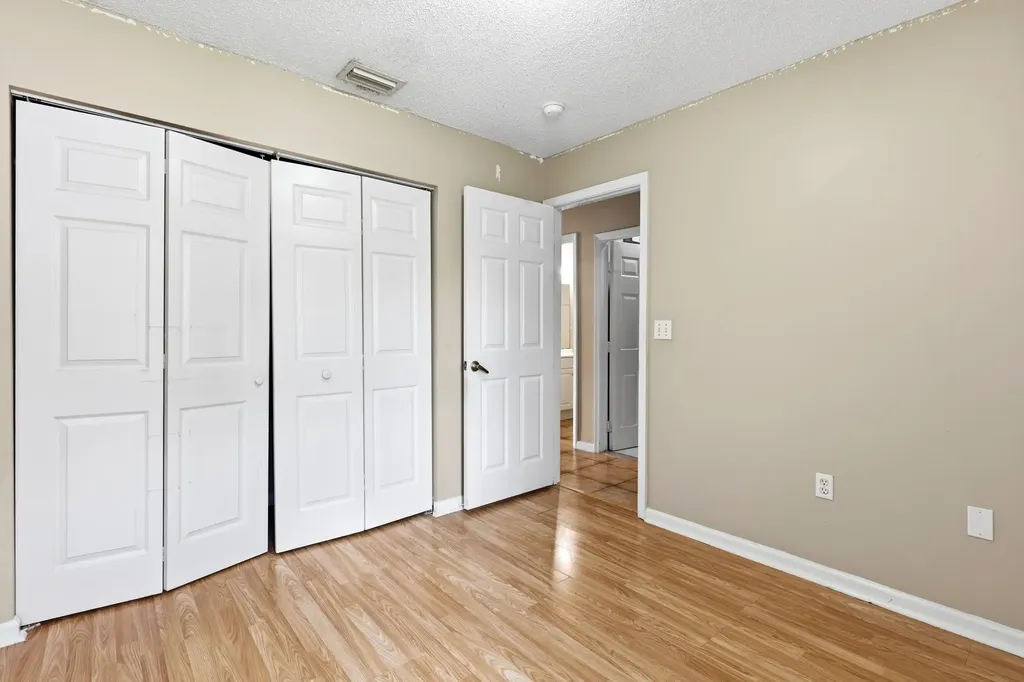 9312 NW 54th Street Sunrise FL 33351