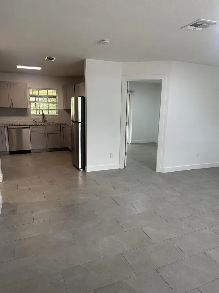 4786 Cambridge Street Greenacres FL 33463