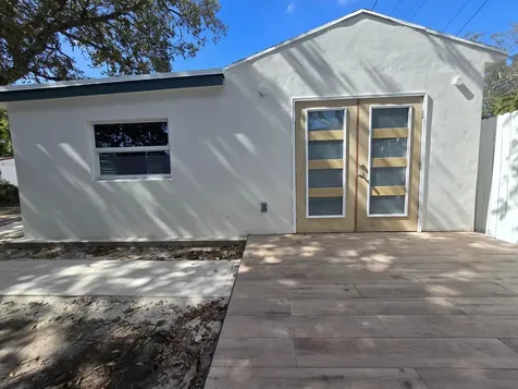 4648 SW 24th Avenue Dania Beach FL 33312