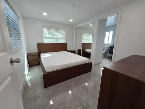 4648 SW 24th Avenue Dania Beach FL 33312