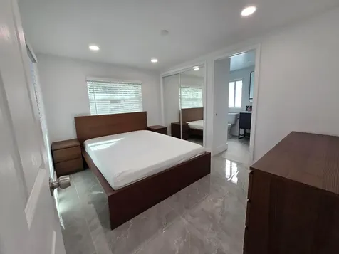 4648 SW 24th Avenue Dania Beach FL 33312