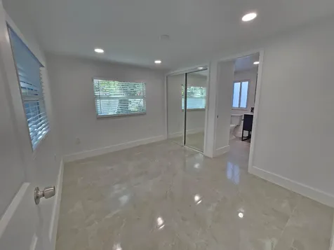 4648 SW 24th Avenue Dania Beach FL 33312