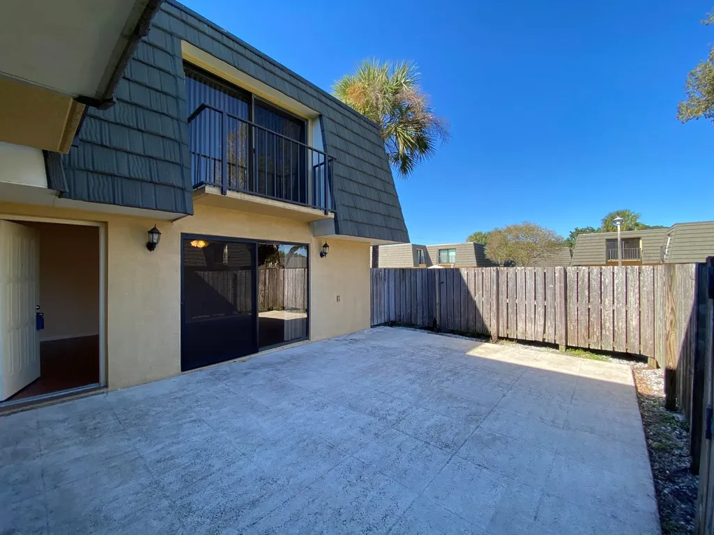 1603 16th Way West Palm Beach FL 33407