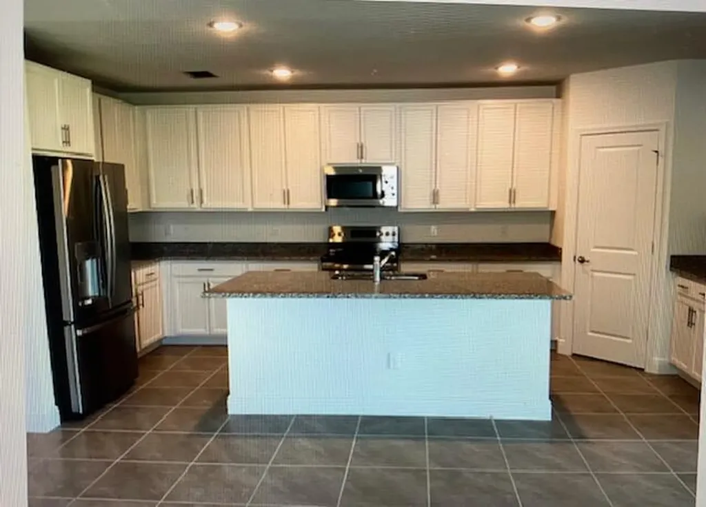 467 SW Jeanne Avenue Port St Lucie FL 34953