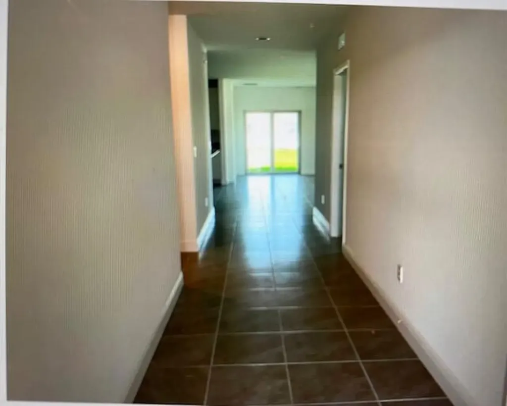 467 SW Jeanne Avenue Port St Lucie FL 34953