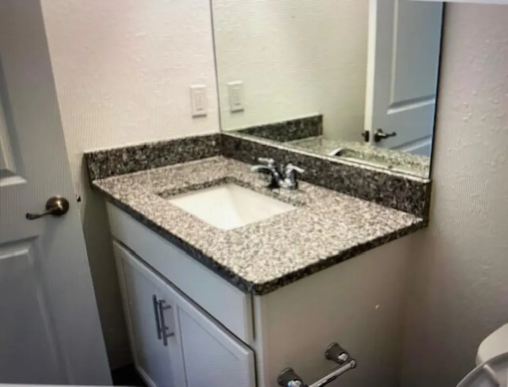 467 SW Jeanne Avenue Port St Lucie FL 34953