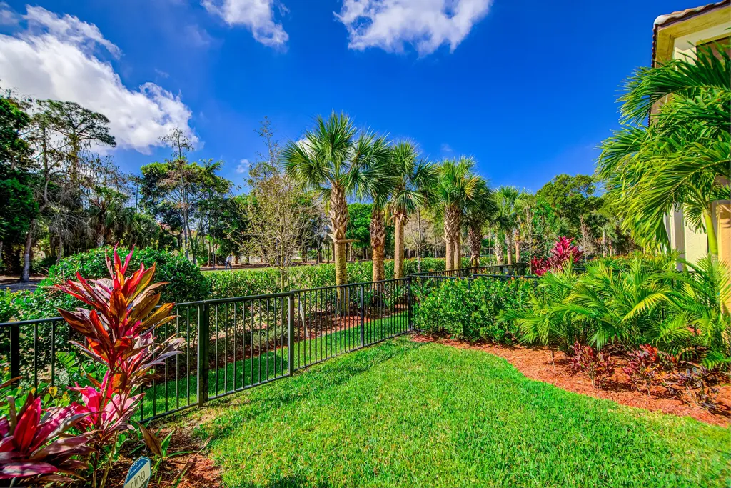 15688 Italian Cypress Way Wellington FL 33414