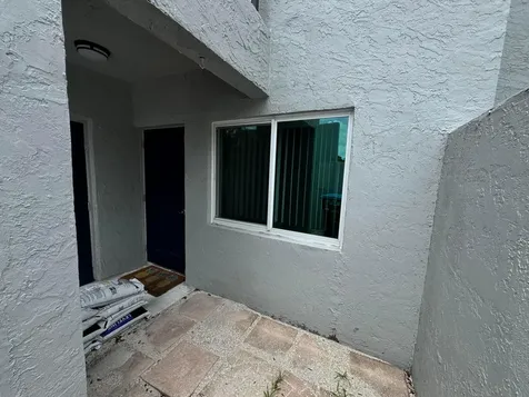 2323 SW 82nd Way North Lauderdale FL 33068