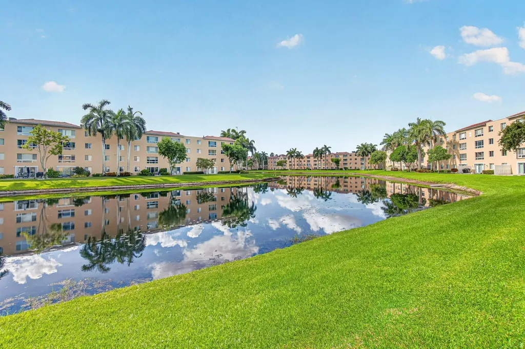 12540 Majesty Circle Boynton Beach FL 33437