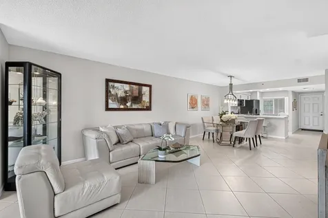 12540 Majesty Circle Boynton Beach FL 33437