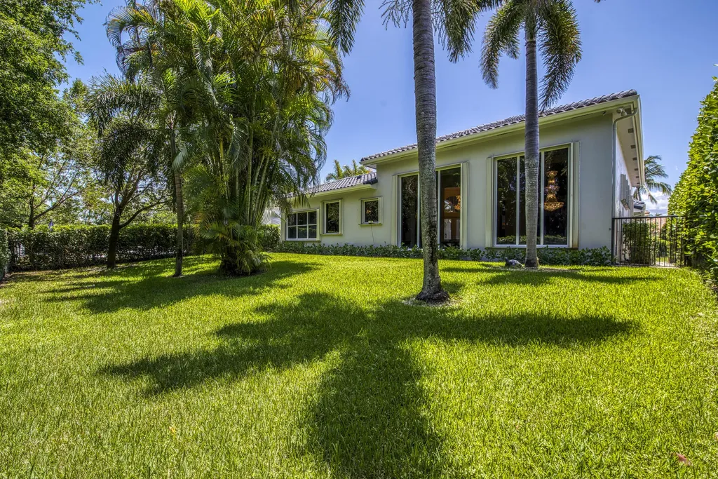 16340 Via Venetia E Delray Beach FL 33484