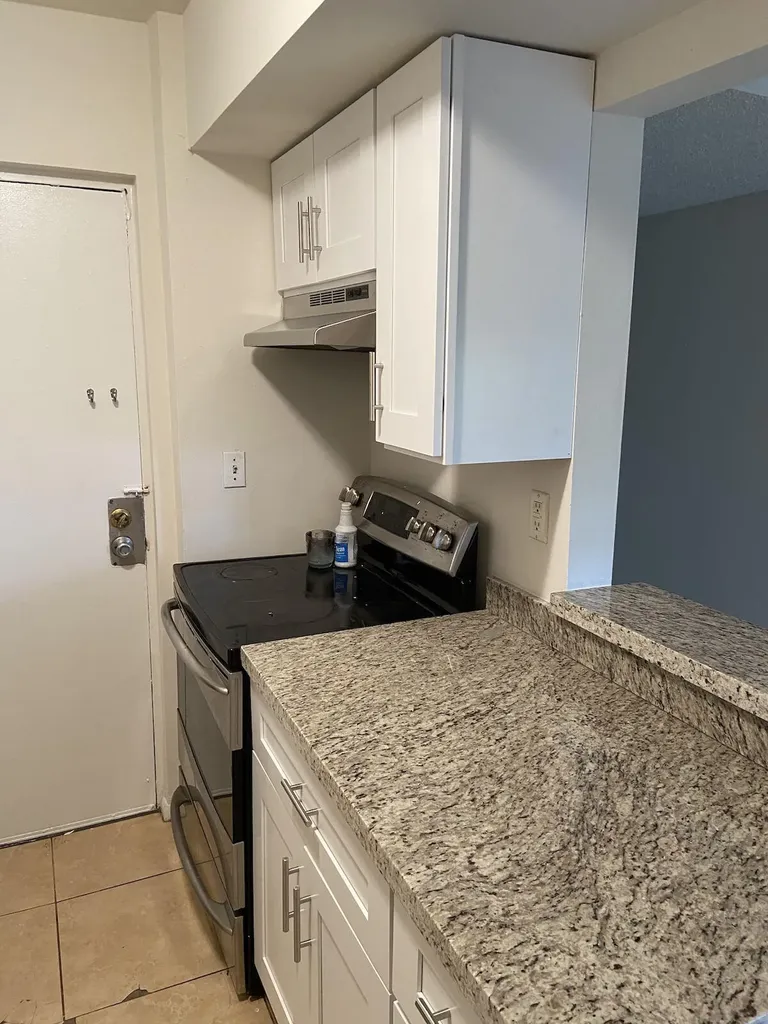605 S Pine Island Road Plantation FL 33324