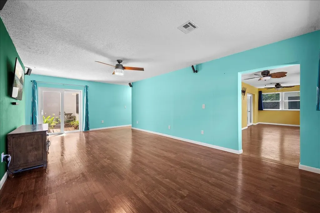 6774 Wheaton Lane Lake Worth FL 33467