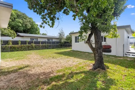 865 SE 12th Street Hialeah FL 33010