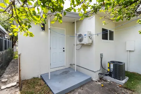 865 SE 12th Street Hialeah FL 33010