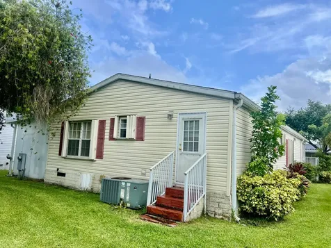 4541 NW 67th Place Coconut Creek FL 33073